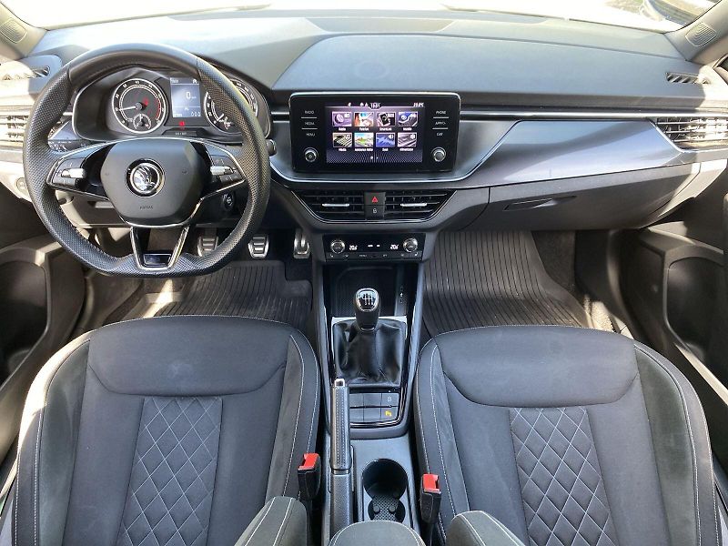 Škoda Kamiq (2020) 1.0 TSI Style - fotka 5 z 33
