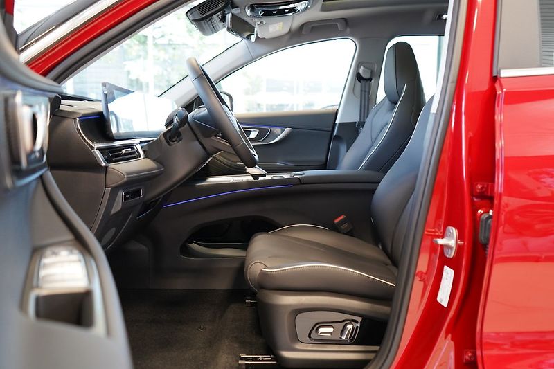 Chery Tiggo 7 PHEV (2026) UNIQUE 1.5 TGDI HEV - fotka 13 z 42