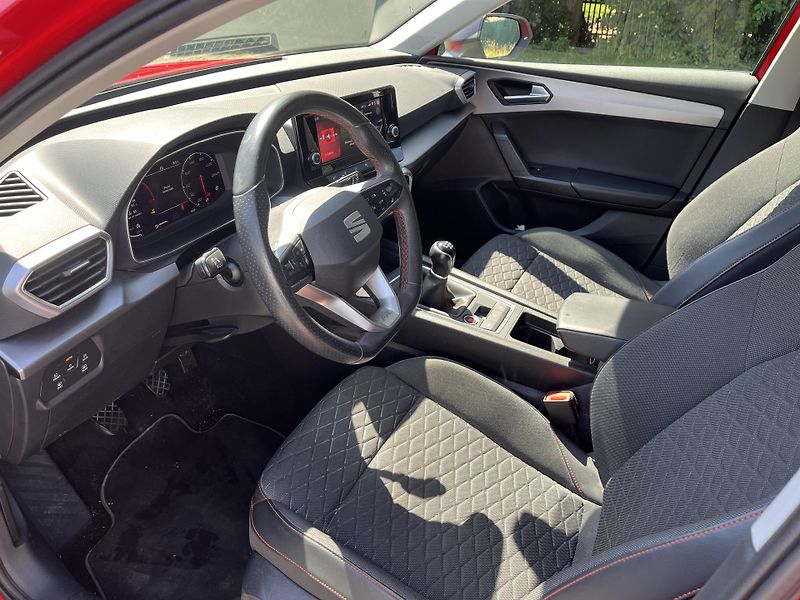 Seat Leon (2020) ST FR - 1.majitel, tažné - fotka 25 z 29