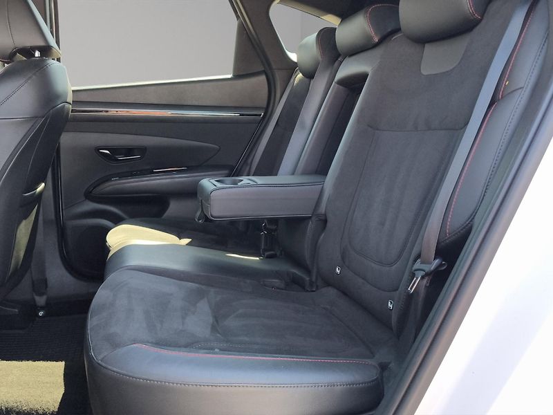 Hyundai Tucson (2022) N-line 1.6 T-GDI MHEV 132kW, Č - fotka 24 z 25