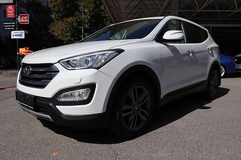 Hyundai Santa Fe Santa Fe 2.2 CRDi 4x4 ČR 1.MAJ - fotka 21 z 59