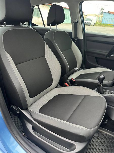 Škoda Fabia (2015) III HATCHBACK 1.0 MPI AMBIENTE - fotka 17 z 21