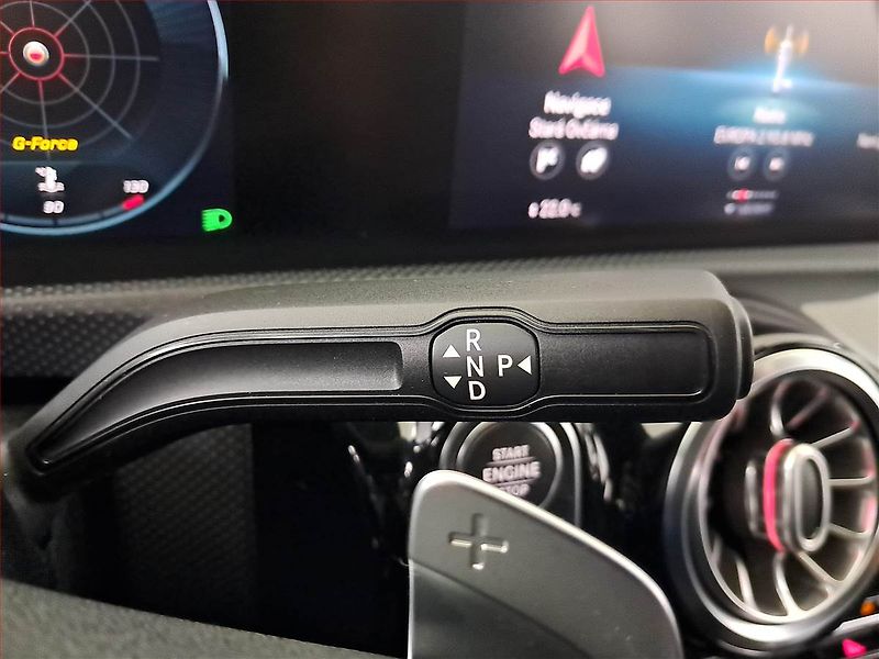 Mercedes-Benz CLA (2020) 200 d - fotka 13 z 19