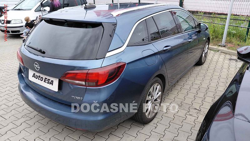 Opel Astra (2017) 1.4 T, ČR, AT, AC, temp. - fotka 2 z 3