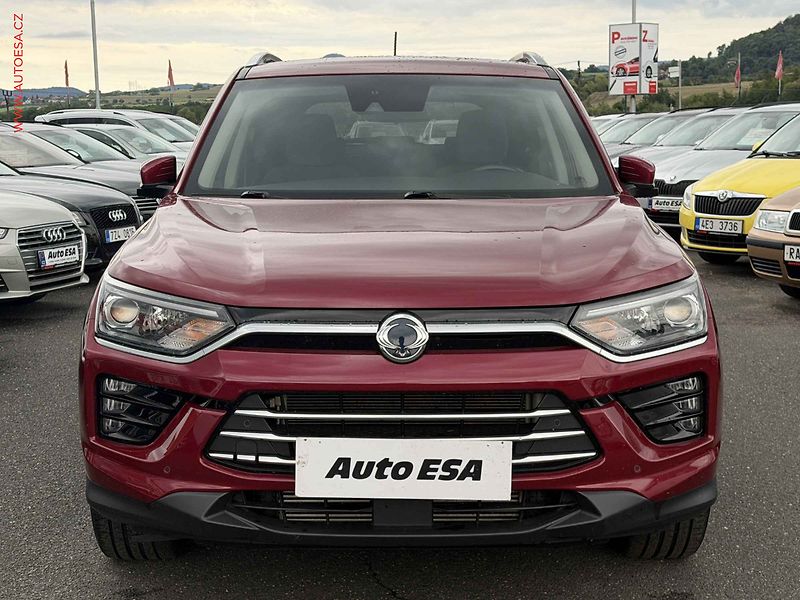 SsangYong Korando (2023) 1.5 T-GDi 4x4, 1.maj,ČR - fotka 2 z 17