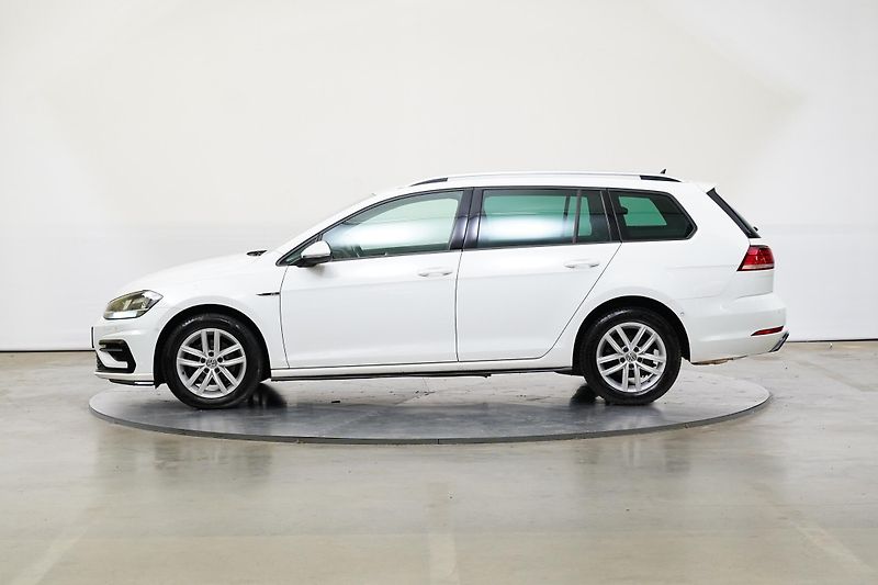 Volkswagen Golf - fotka 3 z 26