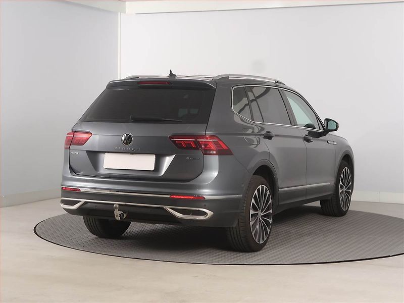 Volkswagen Tiguan Allspace (2022) Life 2.0 TDI - fotka 5 z 19