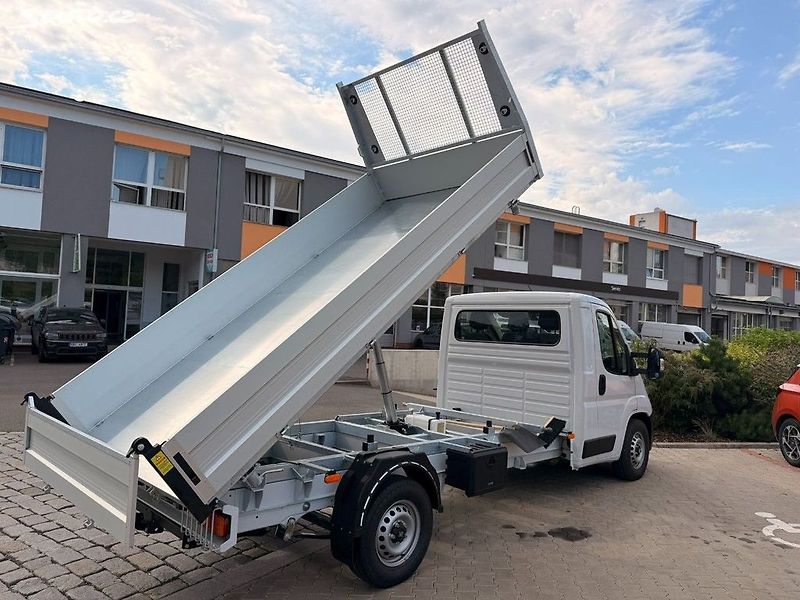 Fiat Ducato (2026) 2.2 MTJ 180k 6MT podvozek L4 - - fotka 3 z 5