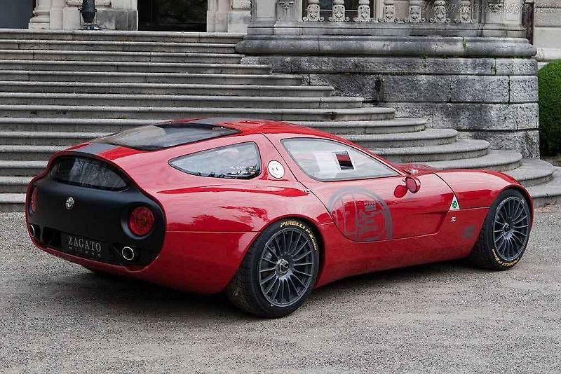 Maserati A6G je bezesporu jedním z nejhezčích aut na světě. To ale nezabránilo soukromým karosárnám, aby model A6G upravily k obrazu svému. Nejúspěšnější byl Zagato, který se na rozdíl od studií Allemano a Frua vydal závodním směrem.