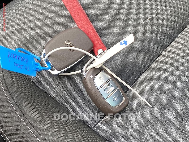 Hyundai Tucson (2020) 1.6 CRDi HTRAC, ČR - fotka 19 z 19