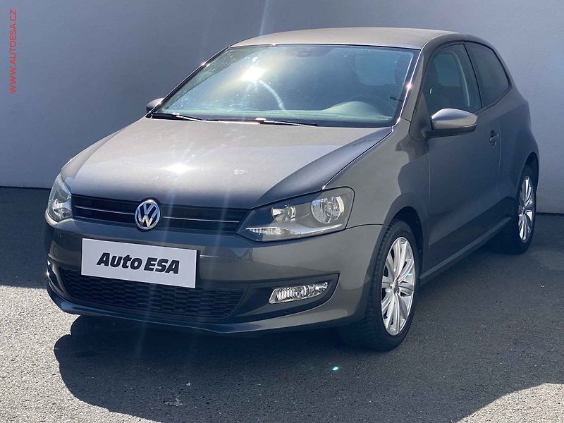 Volkswagen Polo (2010) 1.4 i, Team - fotka 3 z 18