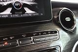 Mercedes-Benz Třídy V 300d 4MATIC Long 7míst DIS/Nez - náhled 25