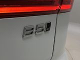 Volvo XC60 B5 AWD DARK PLUS AUT CZ - náhled 36