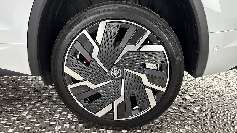 Škoda Kodiaq 2.0 TSI DSG 4x4 RS - fotka 19 z 35