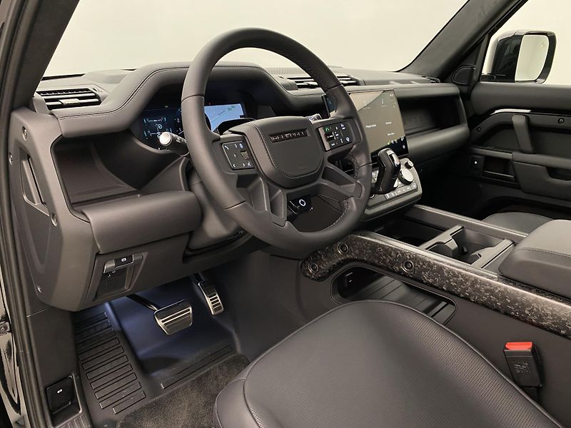 Land Rover Defender (2026) OCTA BLACK AWD AUT - fotka 20 z 82