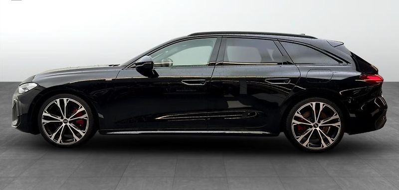 Audi A5 Avant 2.0 e-hybrid Q 360 kam. - fotka 2 z 23