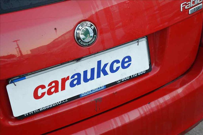 Škoda Fabia (2010) COMBI II.1,2 TSI - fotka 14 z 25