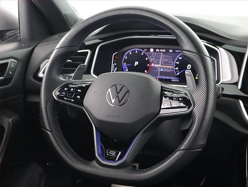 Volkswagen T-Roc (2022) R 2.0 TSI 4Motion - fotka 17 z 28