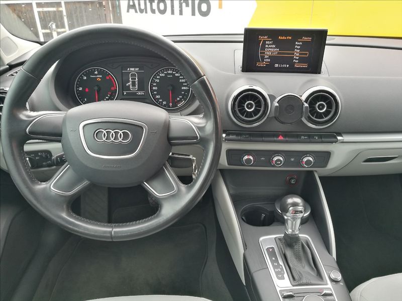 Audi A3 2,0 TDI Sportback S tronic - fotka 5 z 20