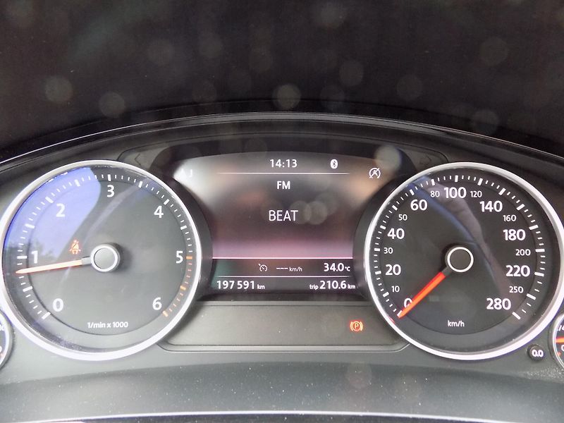 Volkswagen Touareg 3,0TDI 193 KW 4X4 DSG - fotka 44 z 51