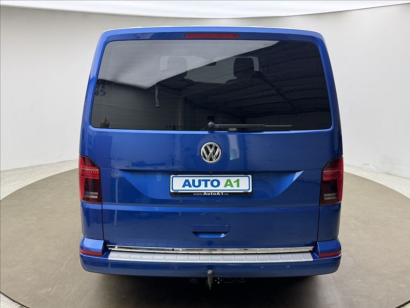 Volkswagen Multivan 2,0 4X4 DSG NZTOP HIGHLINE ČR - fotka 5 z 40