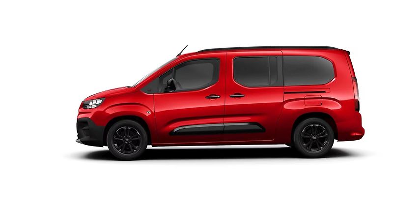 Fiat Qubo L (2026) Maxi Icon 1.2 Turbo 110k MT6 - fotka 3 z 4