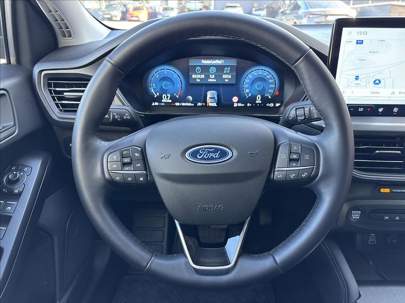 Ford Focus 1,5 EcoBlue 85kW TitaniumX AUT - fotka 24 z 38