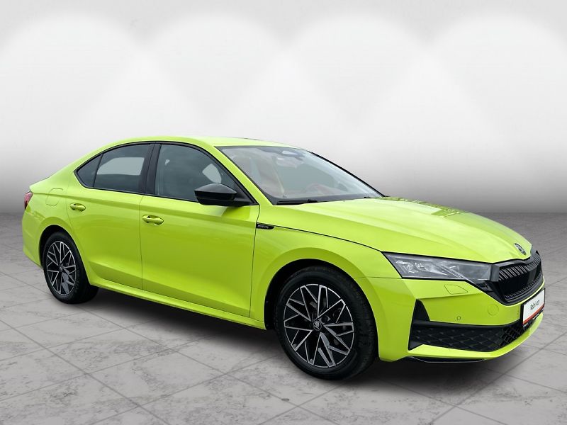 Škoda Octavia 1,5 TSI / 110 kW Sportline - fotka 8 z 24