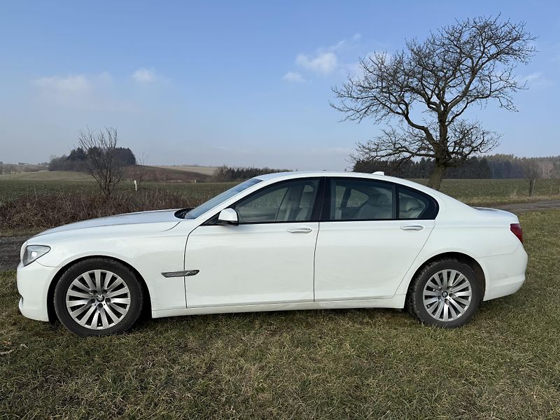 BMW Řada 7 (2011) 740 Xd Výměna možná! - fotka 14 z 50