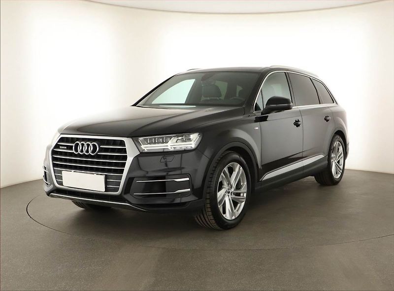 Audi Q7 (2018) S-Line 50 TDI - fotka 2 z 23