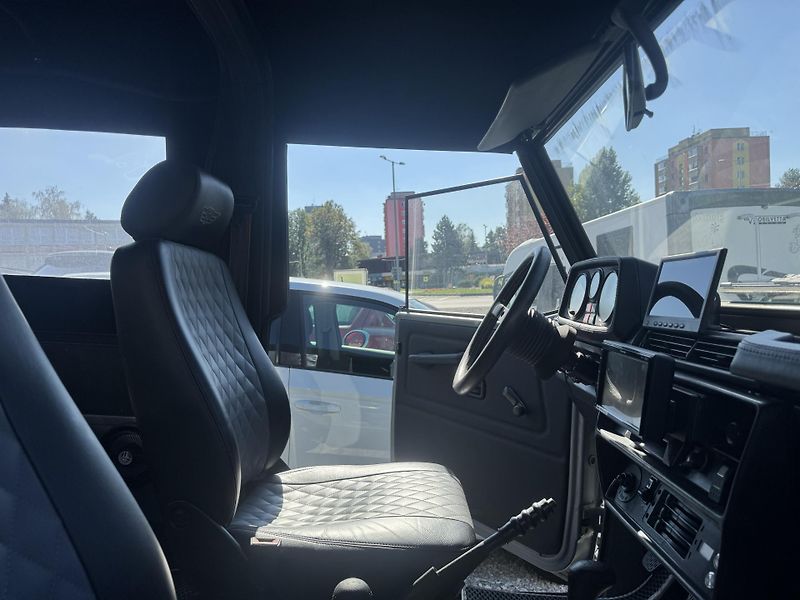 Mercedes-Benz Třídy G G240 GD - fotka 26 z 42