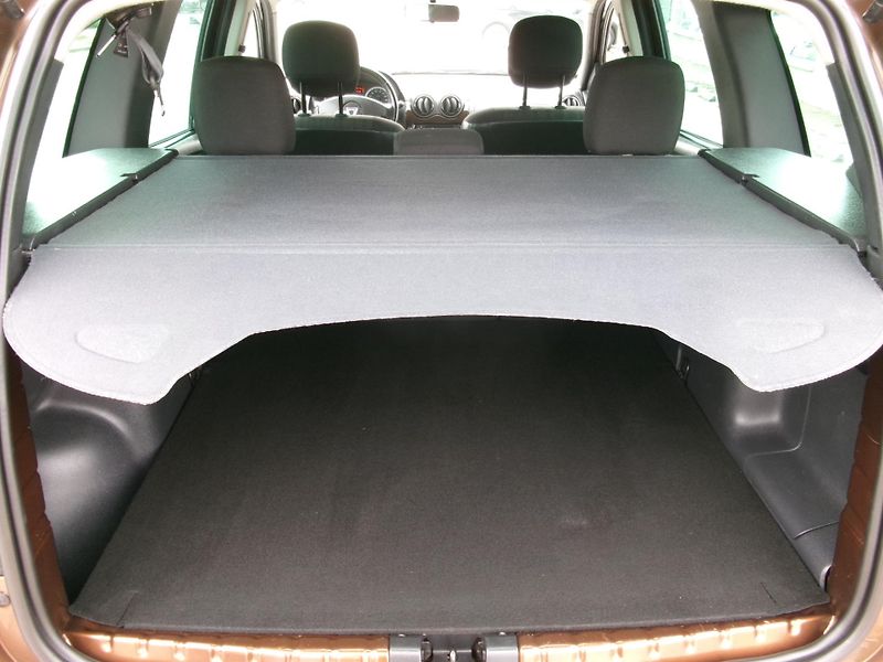 Dacia Duster (2010) 1,6 16V 4x4 KLIMA TAŽNÉ ALU - fotka 12 z 30