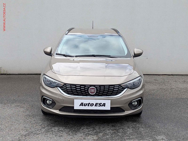 Fiat Tipo (2017) 1.4 T, 2.maj,ČR, AC, tempo - fotka 2 z 16
