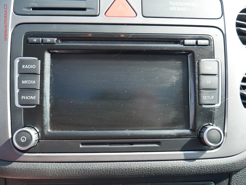 Volkswagen Tiguan (2009) 2.0 TSi 4x4, ČR, DSG, bixen - fotka 11 z 19