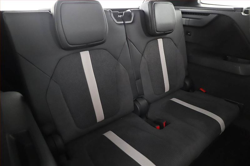 Škoda Kodiaq (2025) 2.0 TDI, Sportline - fotka 13 z 21