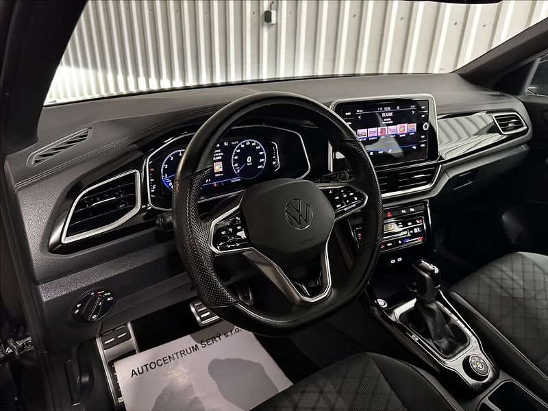 Volkswagen T-Roc R-LINE NEZ-TOP 2XALU TAŽNÉ DPH - fotka 16 z 42