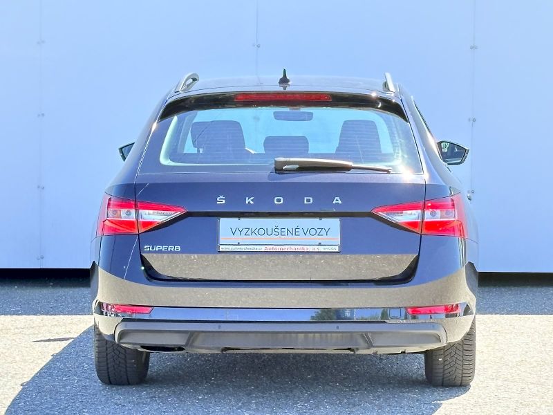 Škoda Superb (2022) Combi DSG 2.0 TDI / 110 kW / A - fotka 19 z 27