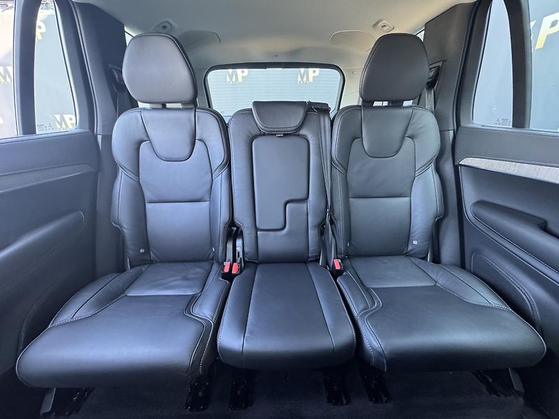 Volvo XC90 (2022) 2.0 B5 AWD Inscription, 1. Maj - fotka 19 z 51