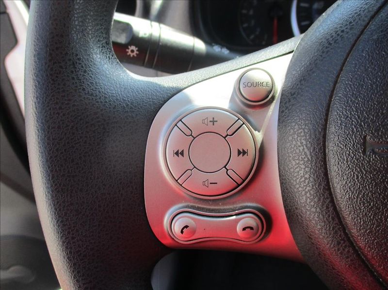 Nissan Micra 1,2 i, klima, serv. kniha, - fotka 20 z 30