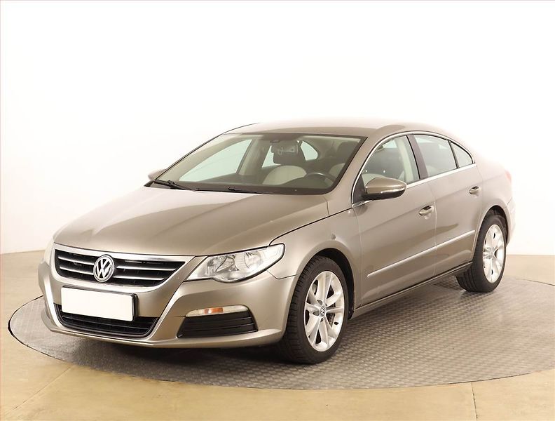 Volkswagen Passat CC (2009) 2.0 TDI, Park. senzory - fotka 2 z 16