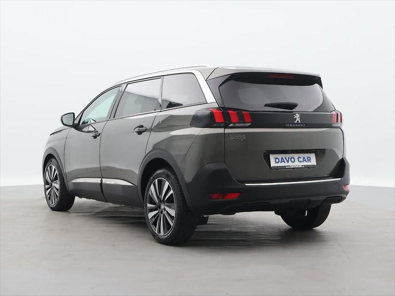 Peugeot 5008 1,2 PT 96kW Allure PANO 7-míst - fotka 5 z 33