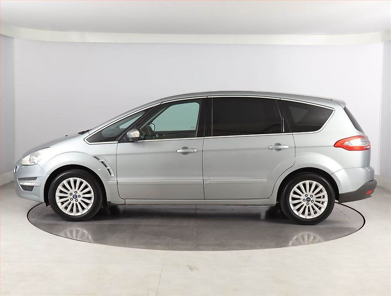 Ford S-MAX (2012) 2.0 TDCi, Serv.kniha - fotka 3 z 18