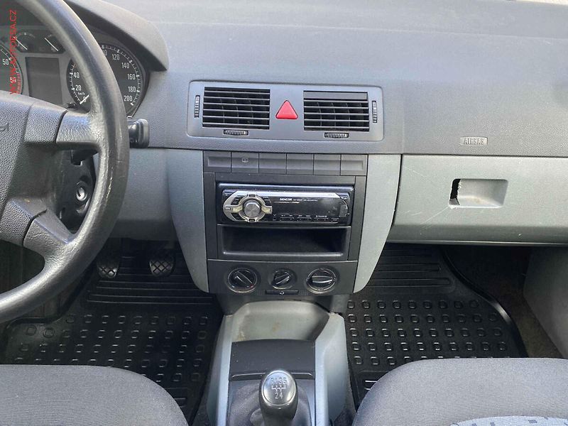 Škoda Fabia (2003) 1.2 i, ČR, STK5/28 - fotka 12 z 15