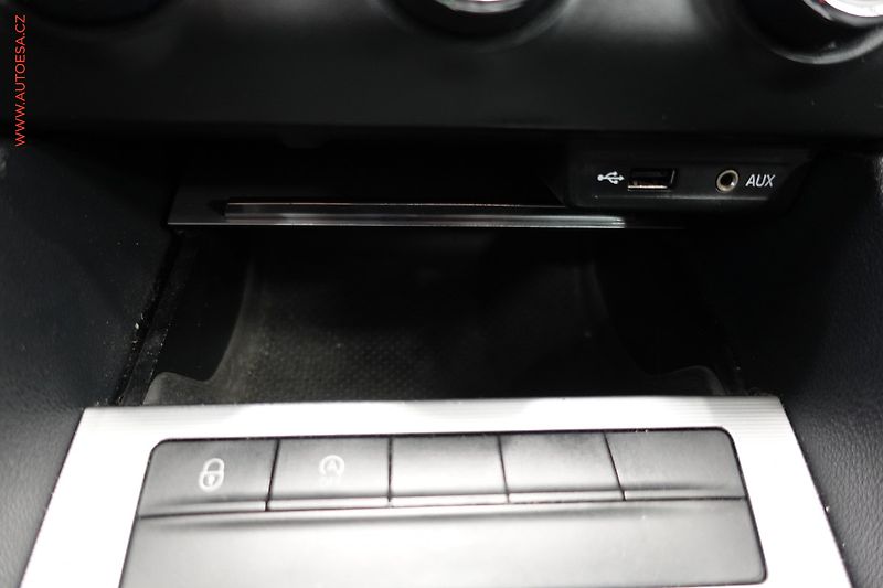Škoda Octavia (2015) 1.4 TSi, 1.maj,ČR, Fresh, DSG - fotka 20 z 24