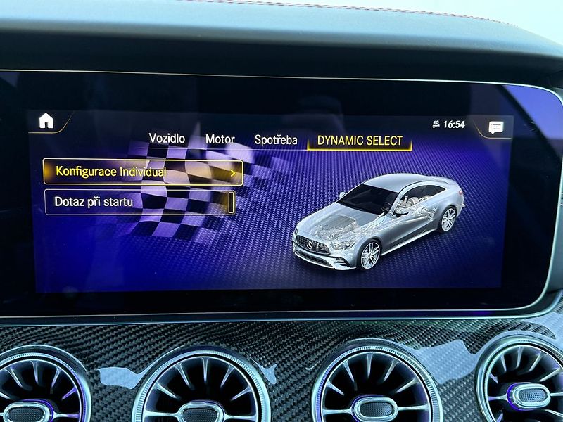 Mercedes-Benz Třídy E (2022) - fotka 44 z 91