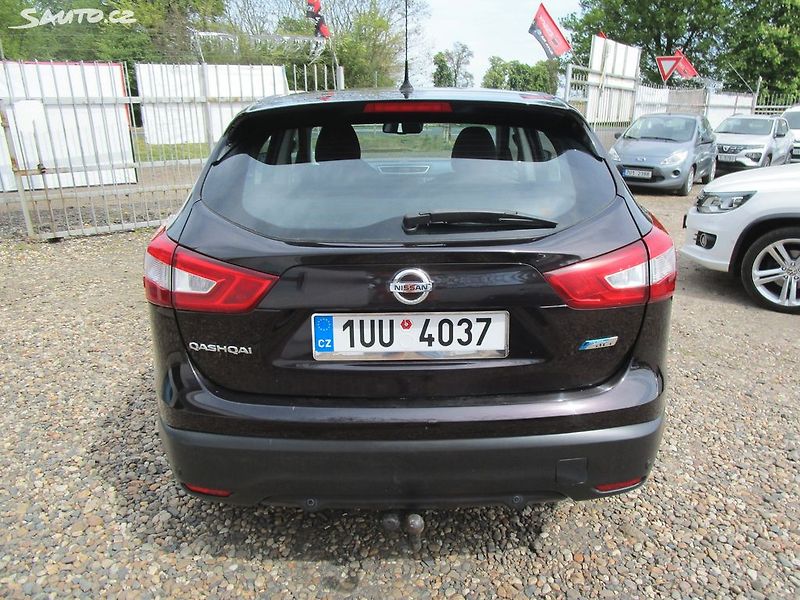 Nissan Qashqai 1,6DCI-96KW-AUTOMAT - fotka 6 z 28