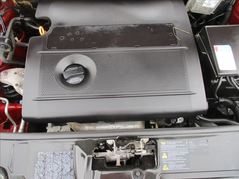 Škoda Fabia 1,4 i, klimatizace, ABS,ASR, - fotka 25 z 26