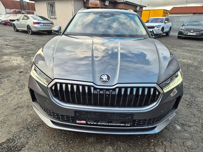 Škoda Superb Combi 2,0 TDI DSG 4x4 142kW L& - fotka 2 z 41