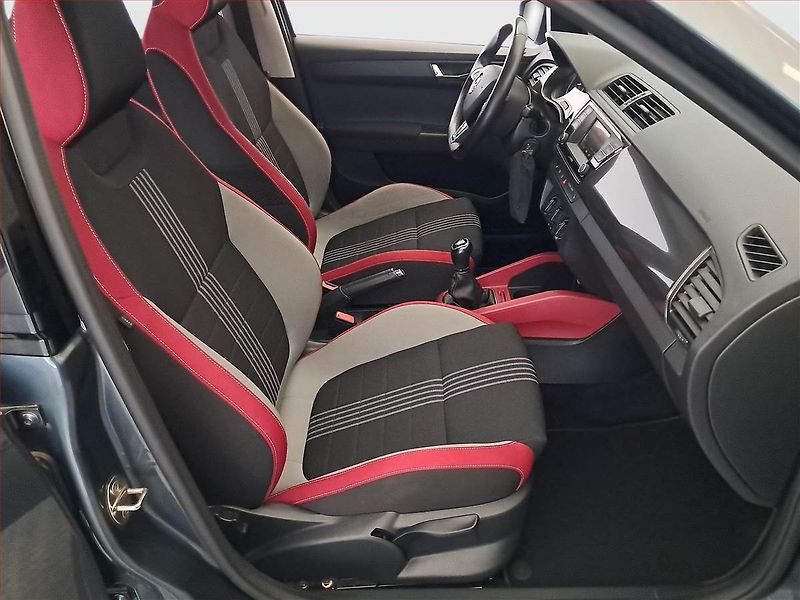 Škoda Fabia (2017) Monte Carlo 1.2 TSI - fotka 9 z 22