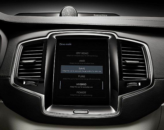 Volvo XC90 T8.